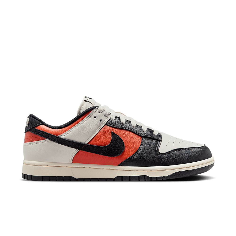 Nike Dunk Low Vintage Coral