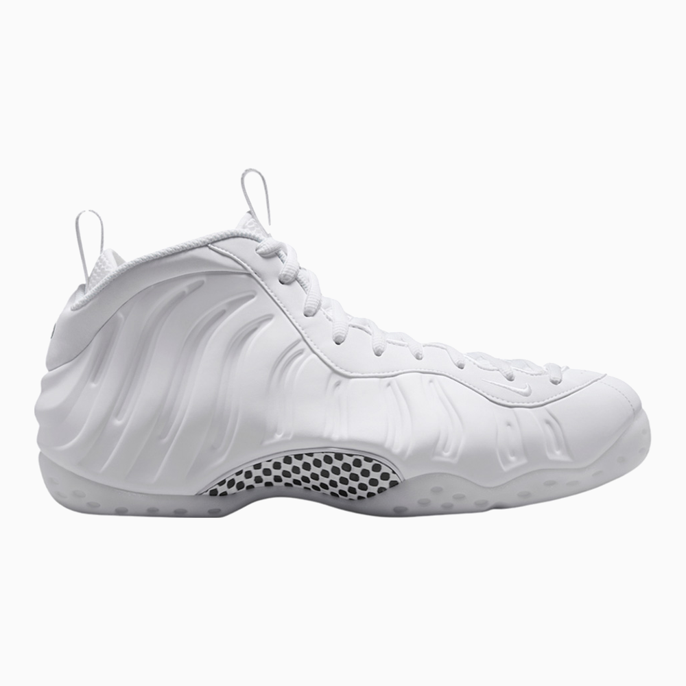 Nike Air Foamposite One "Triple White"