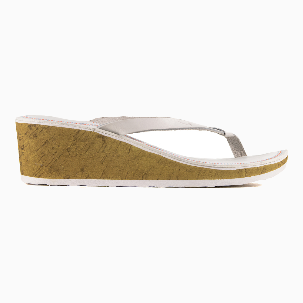 Nike WMNS CELSO CITY SUPERHEEL