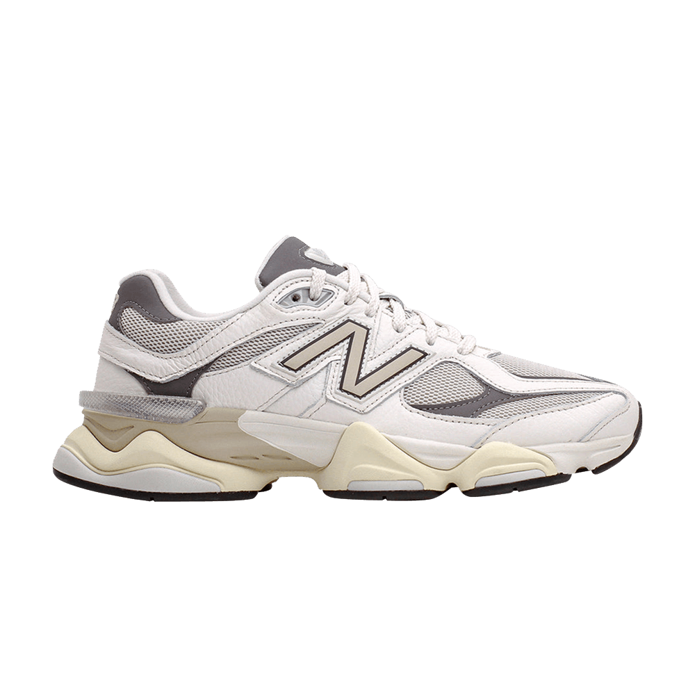 New Balance 9060 Sea Salt Castlerock